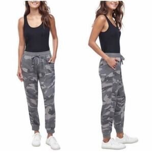 NEW Splendid Women's Lightweight Relaxed Fit Jogger Camo Size Large